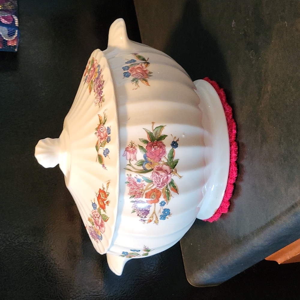 Casserole with lid